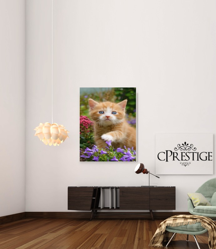  Cute ginger kitten in a flowery garden, lovely and enchanting cat para Poster adhesivas 30 * 40 cm