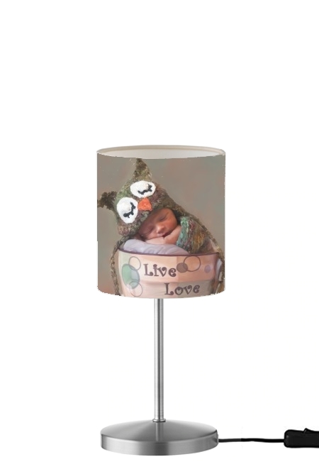  Painting Baby With Owl Cap in a Teacup para Lámpara de mesa / mesita de noche