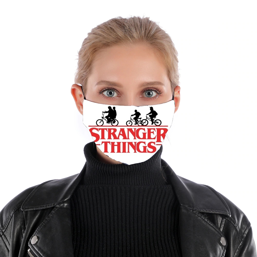 Stranger Things by bike para Mascarilla para nariz y boca