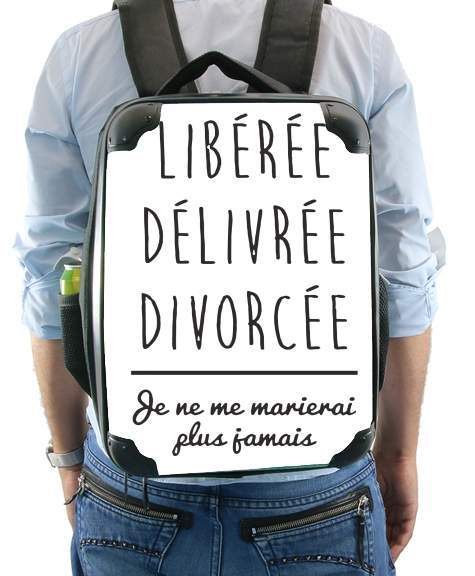  Liberee Delivree Divorcee para Mochila